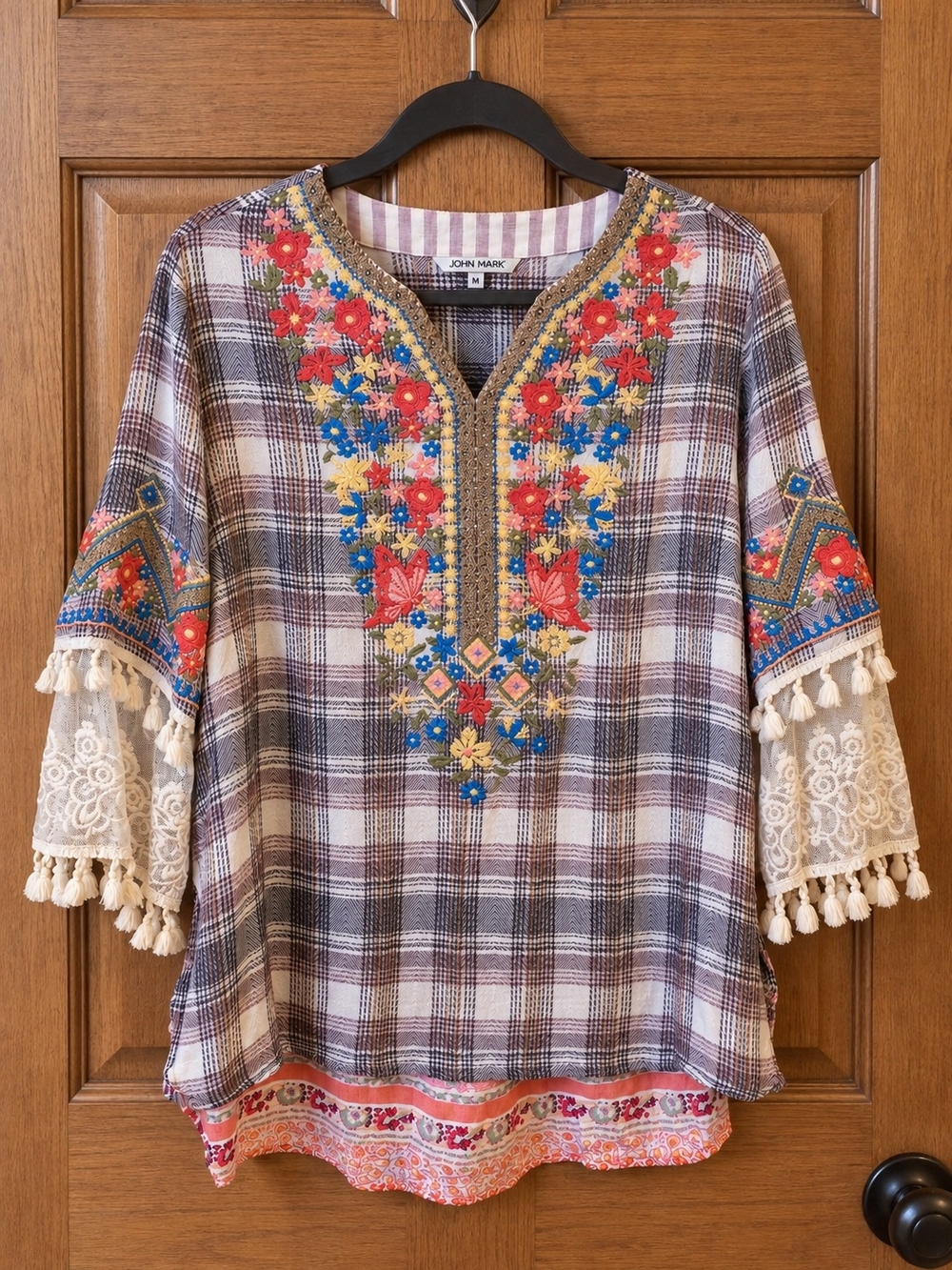 John Mark Cream Plaid Embroidered Boho Tunic Top - Medium